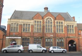 Rockingham Road-Regent Street W M Chapel, facade of 1904 building, 11.1.2019